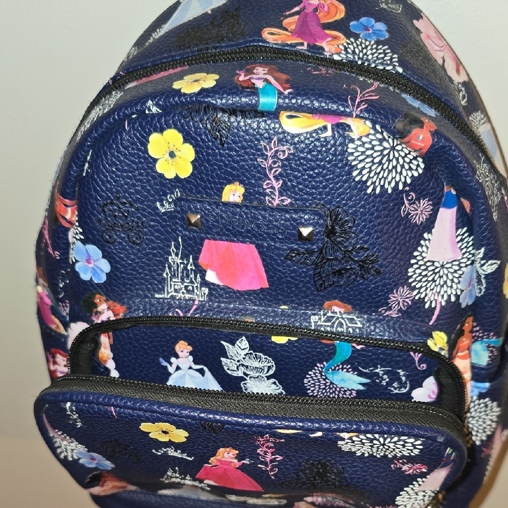 Disney Multicolor Princess Backpack LOT Q - Picture 8 of 9
